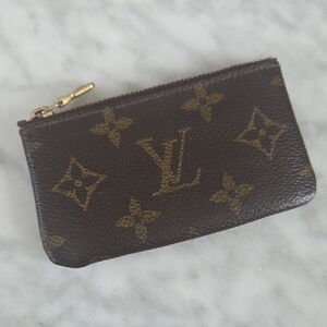 Louis Vuitton Monogram Canvas Key Holder